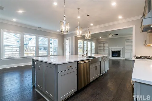201 China Grove Ct — Photo 6