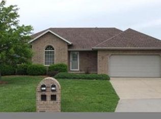 5393 Butternut Dr, Springfield, MO 65802