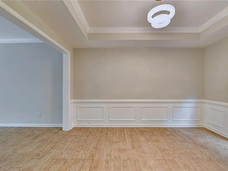 2835 Crestmont Ct — Photo 19