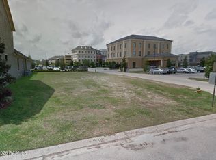 143 Elysian Fields Dr, Lafayette, LA 70508