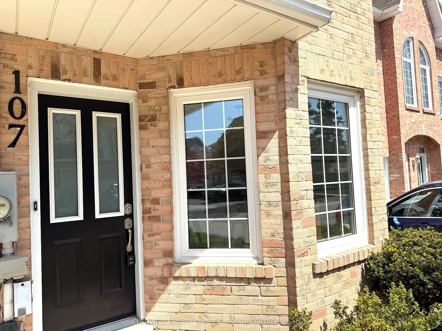3 bed, $3,100 — Photo 3