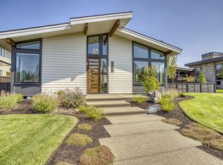 1312 NW Discovery Park Dr, Bend, OR 97703