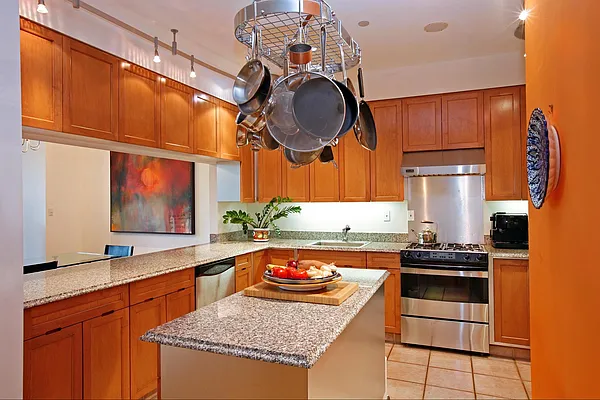 Rented by Corcoran | media 7