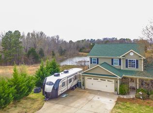 108 Countryglen Ct, Greer, SC 29651
