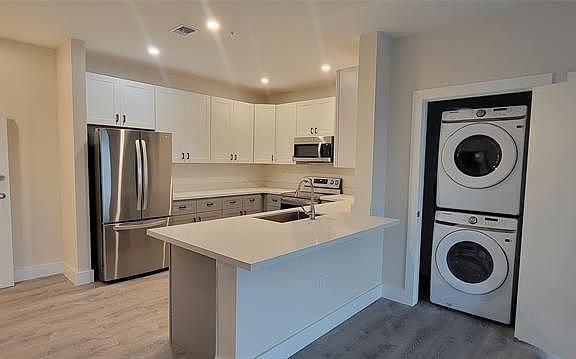 2nd image of 3801 Davie Blvd #211