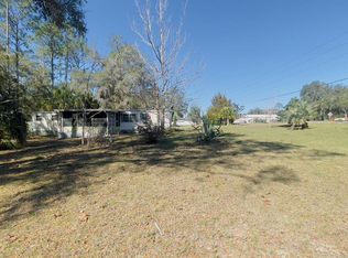 469 Marshburn Dr, Bronson, FL 32621