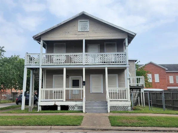 2928 Avenue M 1/2, Galveston, TX 77550