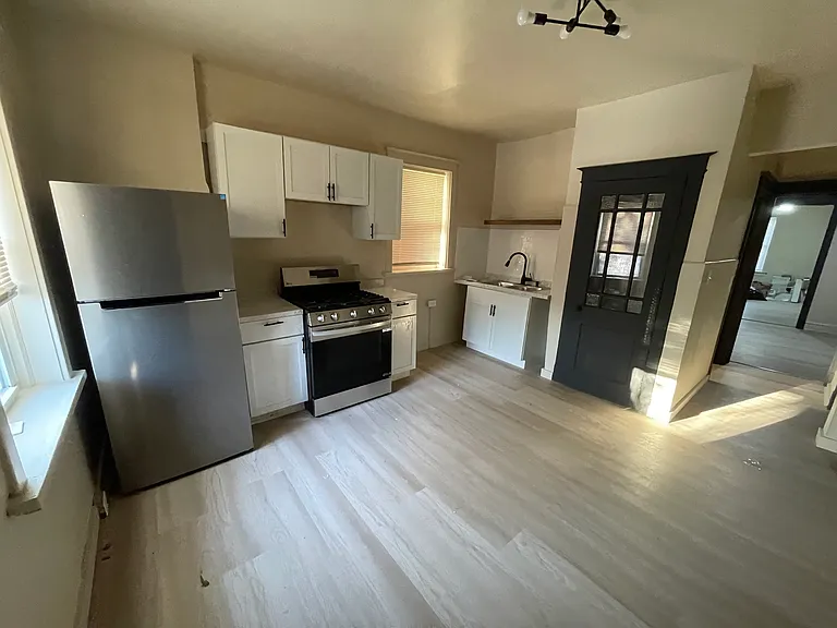 4238 Oregon Ave #1F — Photo 6