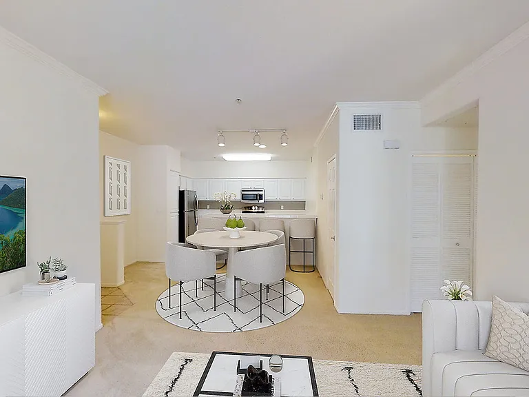 Allure at Scripps Ranch — Photo 16