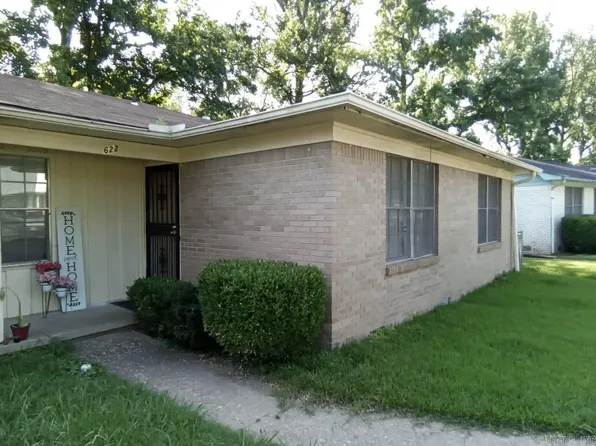 622-624 Newcastle Dr, Sherwood, AR 72120
