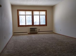 8340 Fremont Ave S #203, Minneapolis, MN 55420