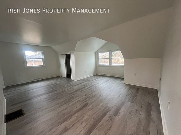3rd image of 5054 Armor Duells Garage Apartment