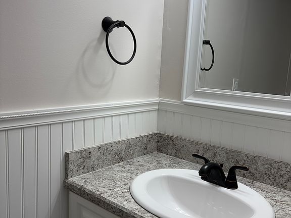 2nd image of 2550 SE 15th Ave APT B
