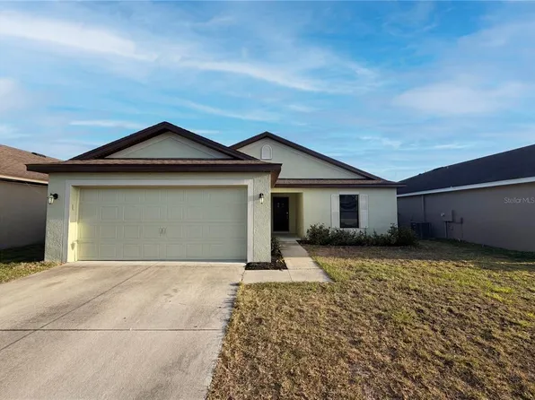 2359 Bexley Dr, Tavares, FL 32778