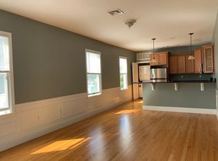 42 Craigie St #42B, Somerville, MA 02144