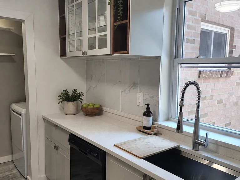 Bright Kitchen