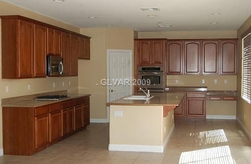 1st image of 7841 Stroh Ln