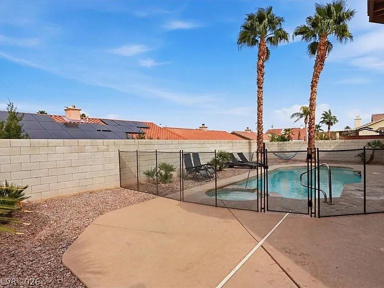 1562 Harwood Ave — Photo 31