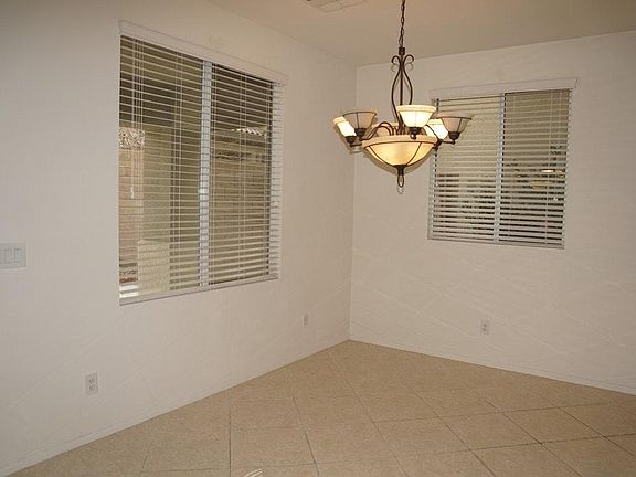 4th image of 7443 Fountain Crest Ave
