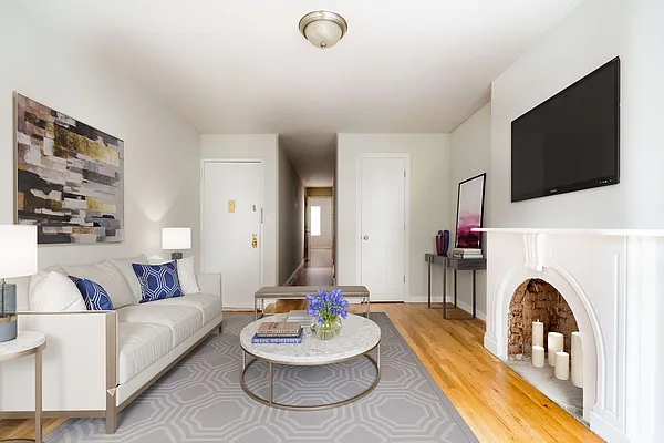 Rented by Compass | media 3