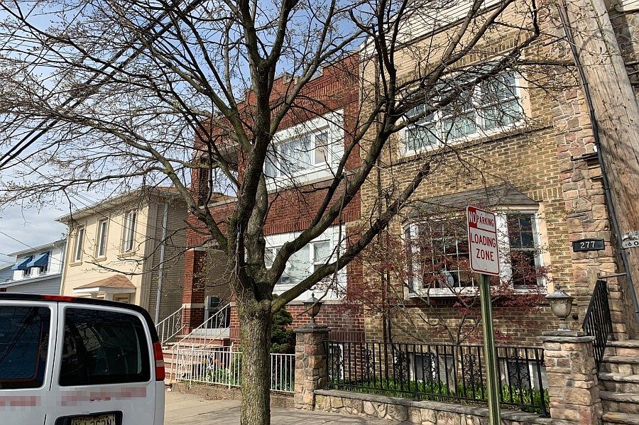 2nd image of 275 Harrison Ave