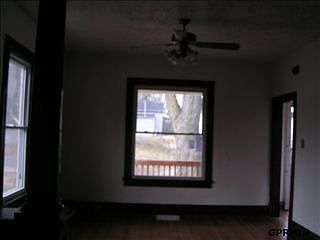 4th image of 5213 N 41st St