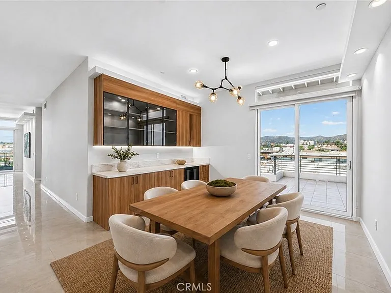 401 N Serrano #Penthouse 3 — Photo 5