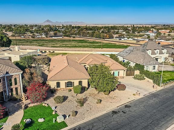2nd image of 2326 N SINAGUA Circle