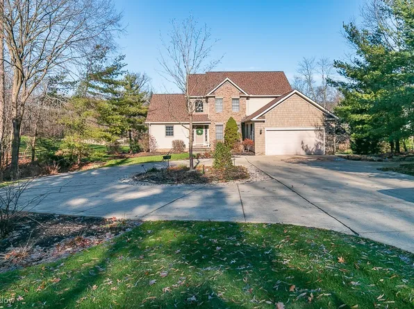 35905 Chardon Rd, Willoughby Hills, OH 44094