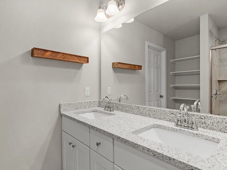 11804 Clayton Creek Ave — Photo 13