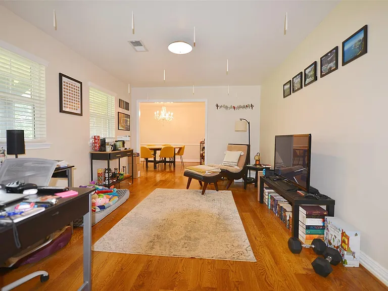 5118 Lymbar Dr — Photo 7