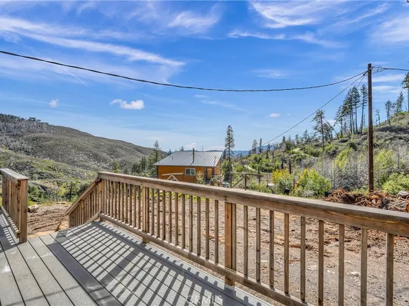 17390 Parnassus Rd, Middletown, CA 95461