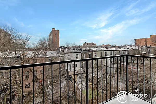 Rented by Coroi Corp | media 14