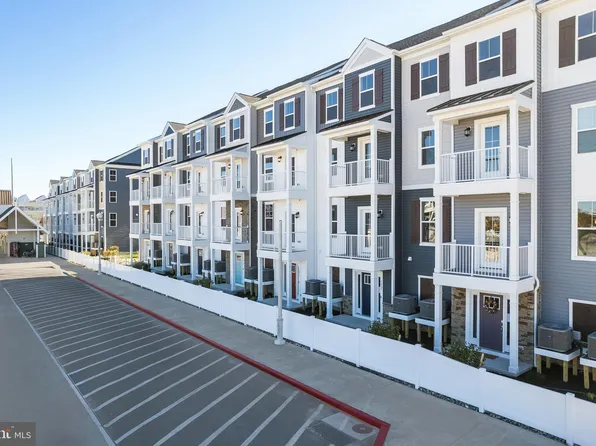 103 144th St #D, Ocean City, MD 21842