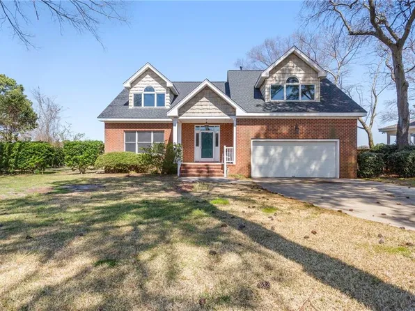 1308 Baecher Ln, Norfolk, VA 23509