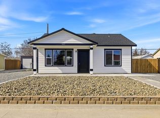 407 Rossell Ave, Richland, WA