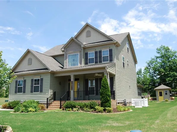 2765 Tea Rose Ct, Quinton, VA 23141