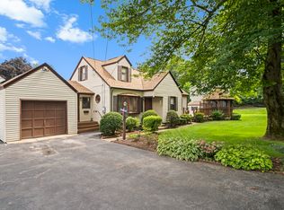 59 Federal St, Agawam, MA 01001