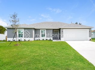 432 SE Karney Ter, Port Saint Lucie, FL 34983