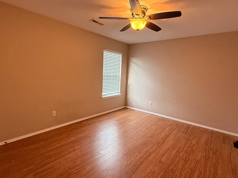 608 Ridge Point Dr — Photo 21