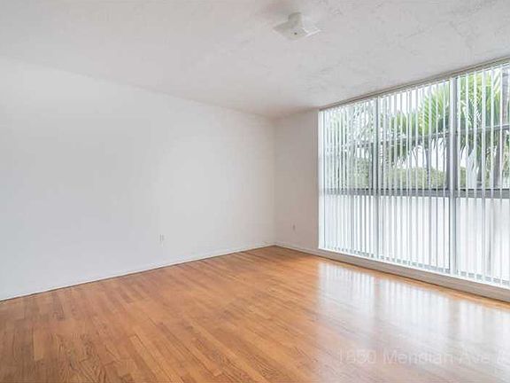 4th image of 1850 Meridian Ave APT 17