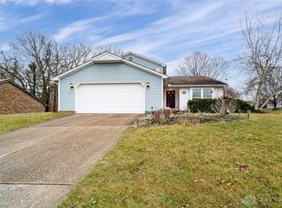10 Jacamar Ct, Springboro, OH 45066
