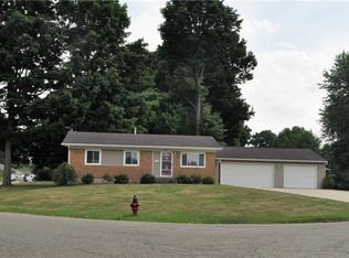 3840 Regentview St NE, Canton, OH 44705