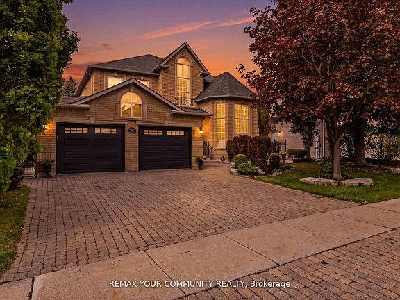 2nd image of 512 Vaughan Mills Rd