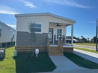 47 Sheepshead Ln #51, Freeport, FL 32439
