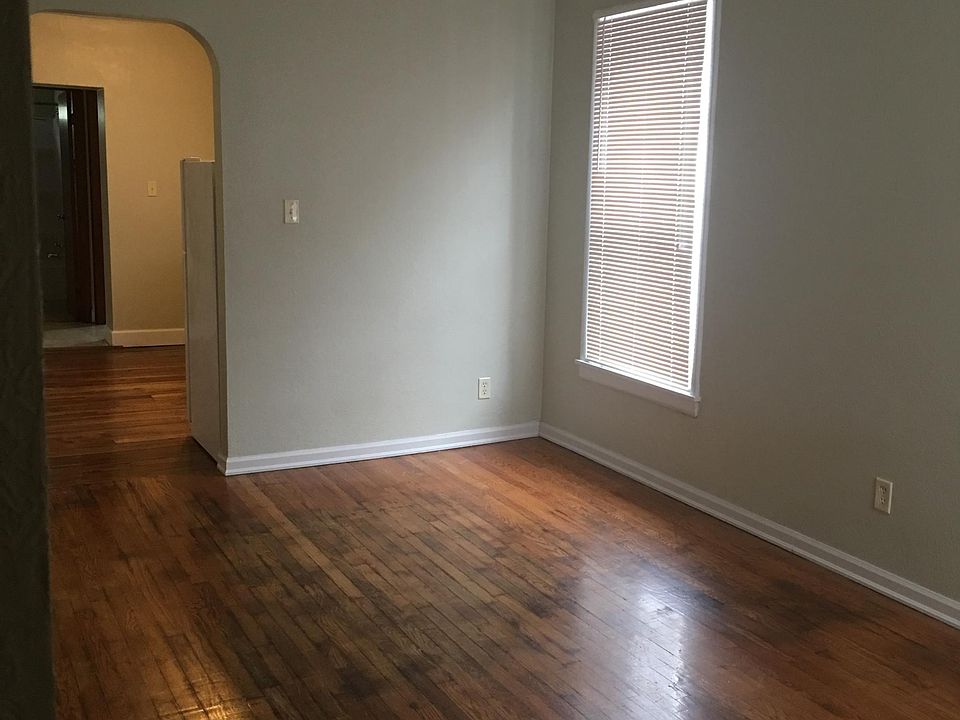 Living room 2