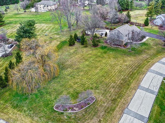 4th image of 1547 Windrush Ct