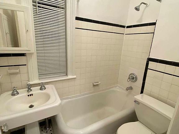 5th image of 107 E 89th St APT 2B