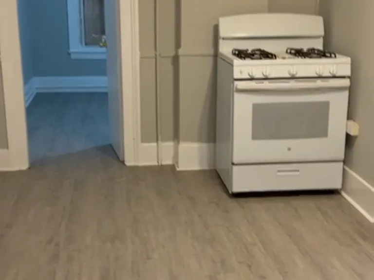 463 Lafayette St #3 — Photo 1