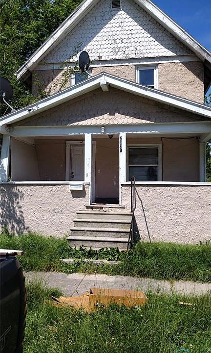 2nd image of 2831 D St